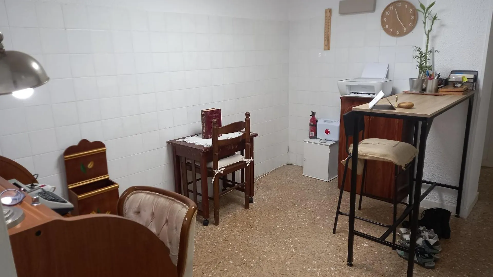 Caridad Home B&B Almeria Homestay